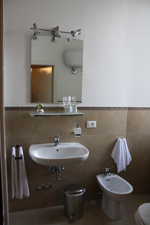 Le Sorelle Lumiere Bed and Breakfast Rom Rum bild