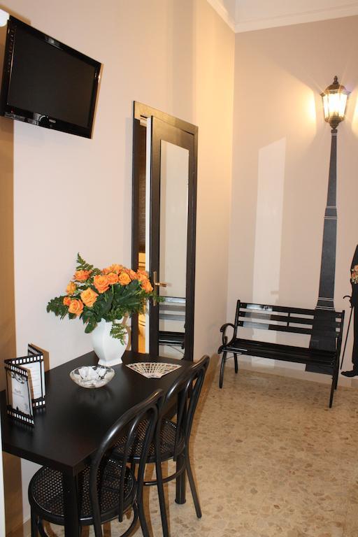 Le Sorelle Lumiere Bed and Breakfast Rom Rum bild