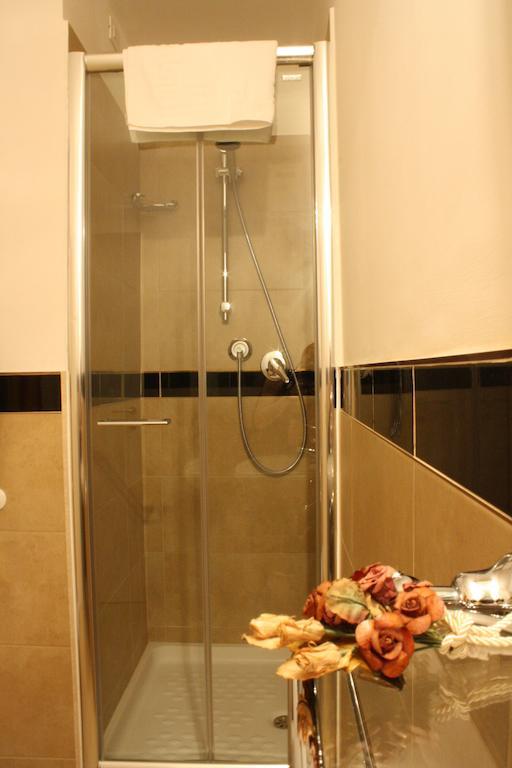 Le Sorelle Lumiere Bed and Breakfast Rom Rum bild